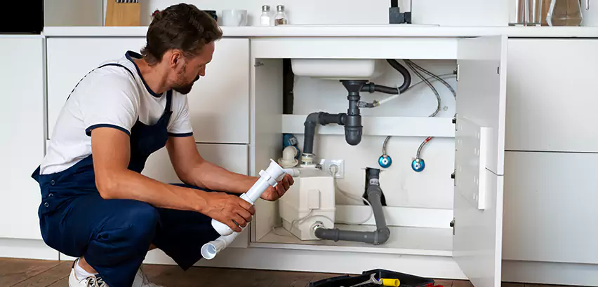 Plumbers for Frozen Pipes in Revere
