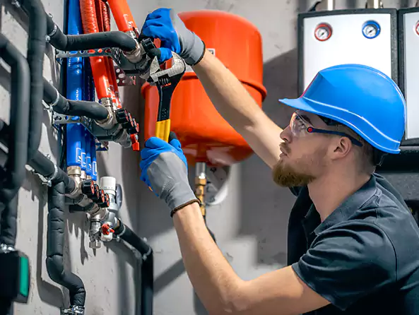 Why Choose Revere Plumbing Pros for Gas Water Heater Installation in Revere, MA
